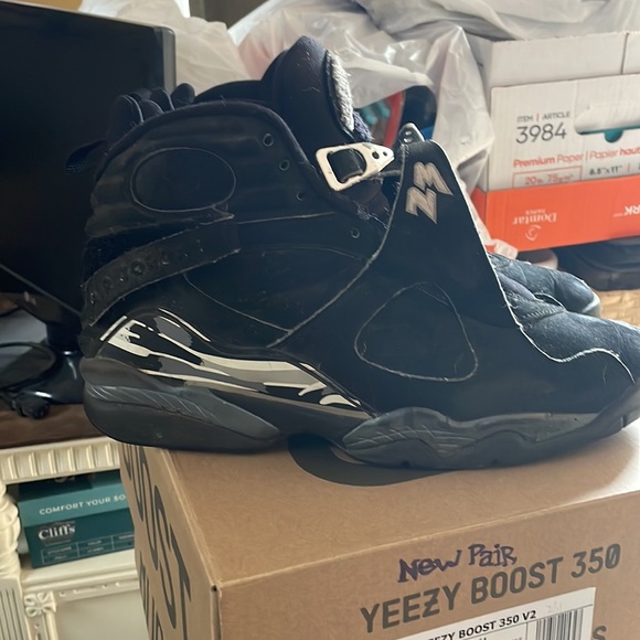 JORDAN 8 Chrome original release    They are beat up maybe someone wants to fix - Picture 2 of 3